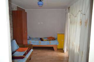 Гостиница Guest House Otdykh U Morya Поповка Двухместный номер с 2 отдельными кроватями-2